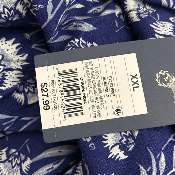 Universal Thread Blue Floral Blouse - Picture 14 of 14